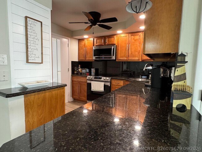 Building Photo - 305 N Pompano Beach Blvd