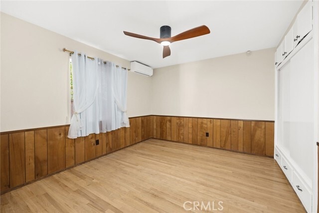 Building Photo - 9502 Olema St