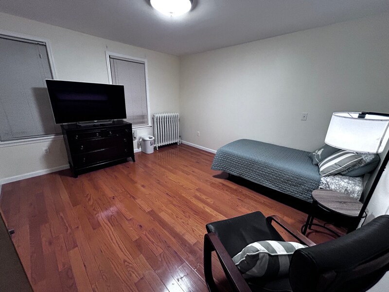 Building Photo - 34 Franklin St