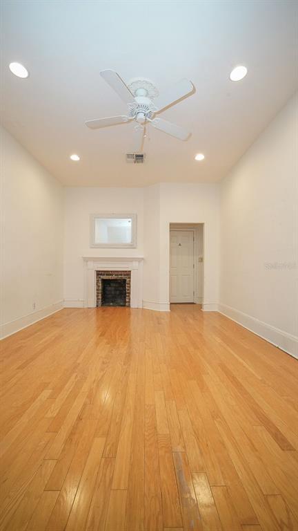 Building Photo - 333 S Plant Ave