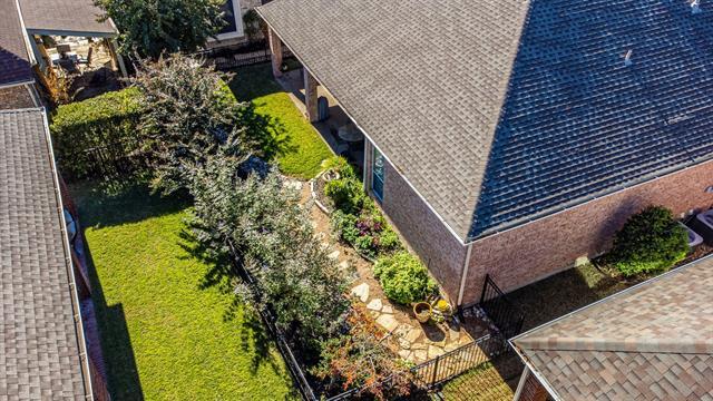Building Photo - 362 Southern Hills Dr
