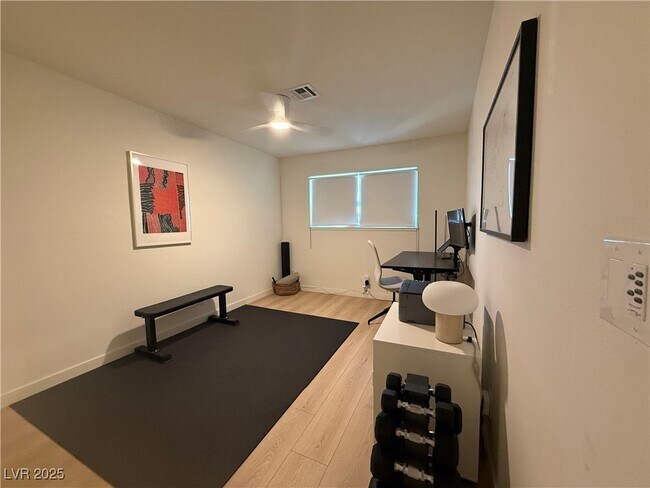 Building Photo - 3611 Rosewood St