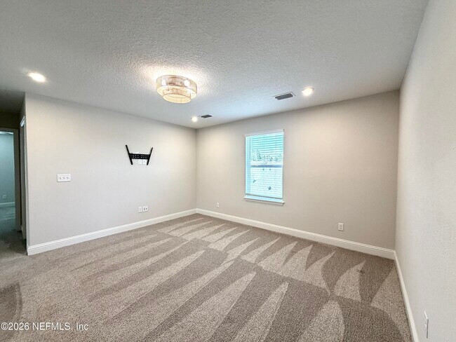 Building Photo - 12959 Holsinger Blvd