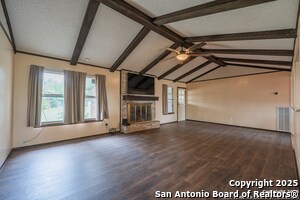 Building Photo - 1002 River Oak Dr