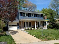 Building Photo - 9802 Haviland Ct