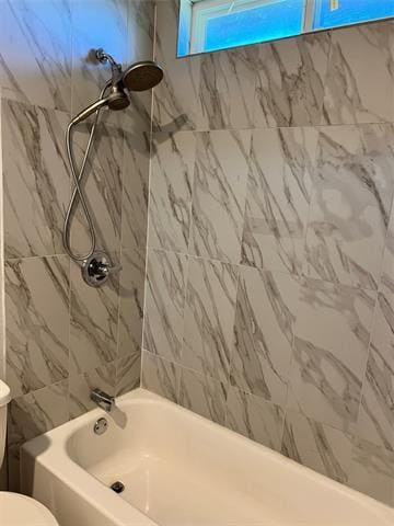 Building Photo - 319 W Page Ave