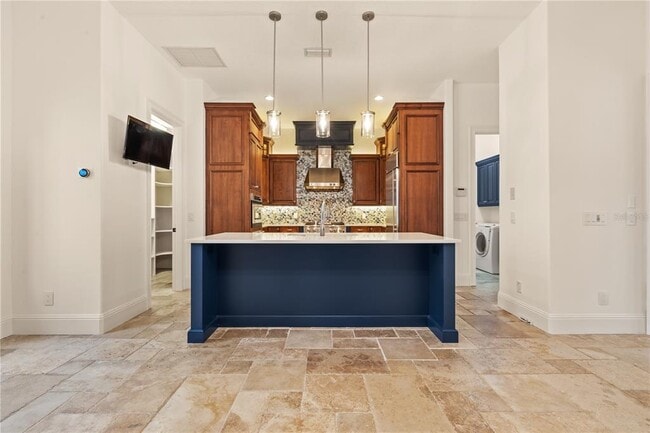 Building Photo - 9841 Covent Garden Dr