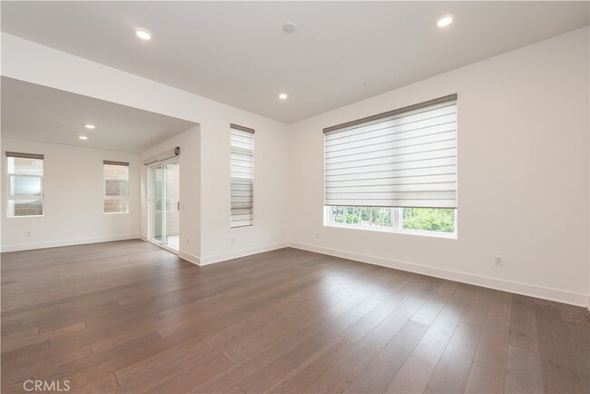 Building Photo - 2768 Wright Ln