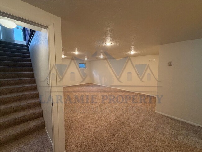 Building Photo - 1080 N 18th St