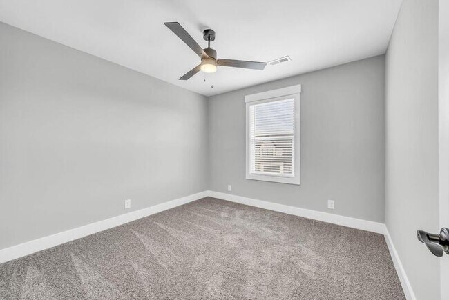 Building Photo - 1504 Jonathan Wade Cir