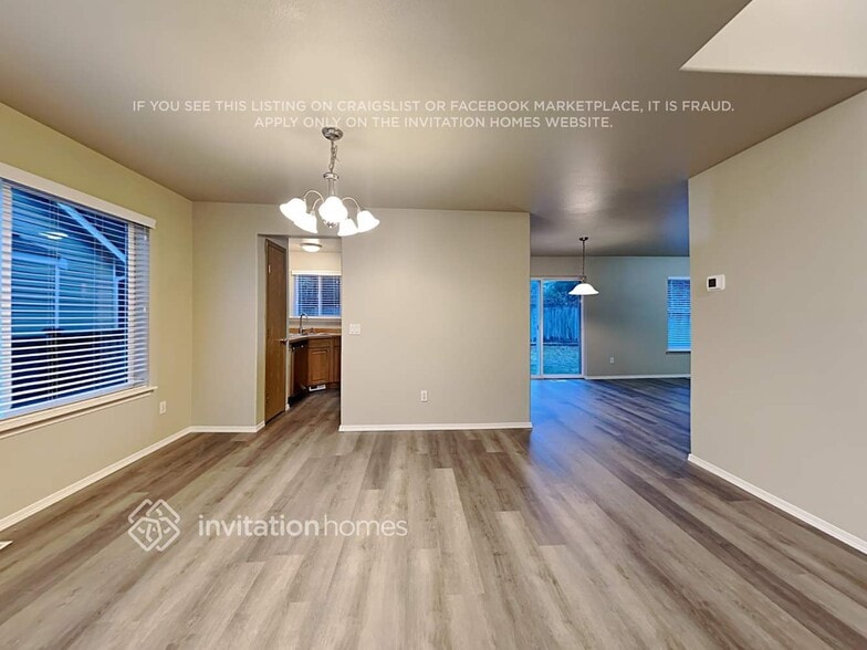 Building Photo - 19620 84th Ave E