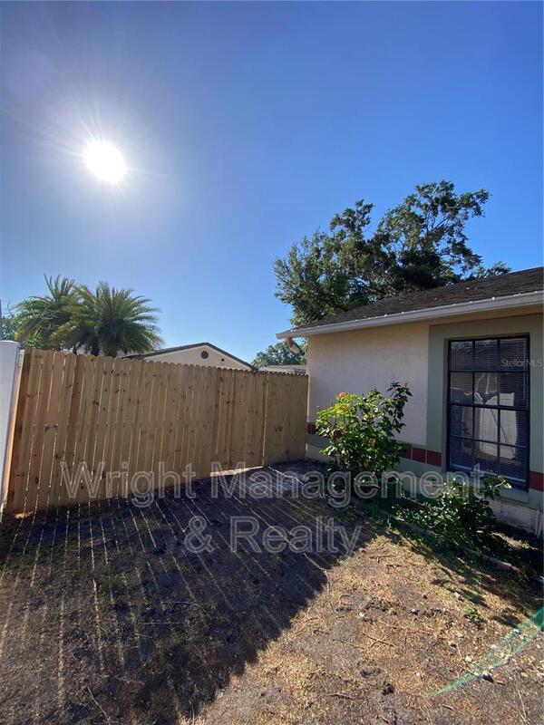 Building Photo - 9520 Drakemill Ct