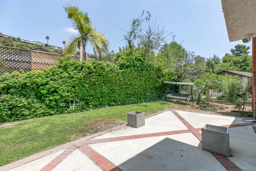 Building Photo - 3125 Emerald Isle Dr