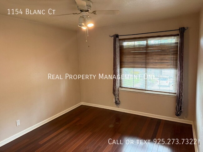 Building Photo - 1154 Blanc Ct