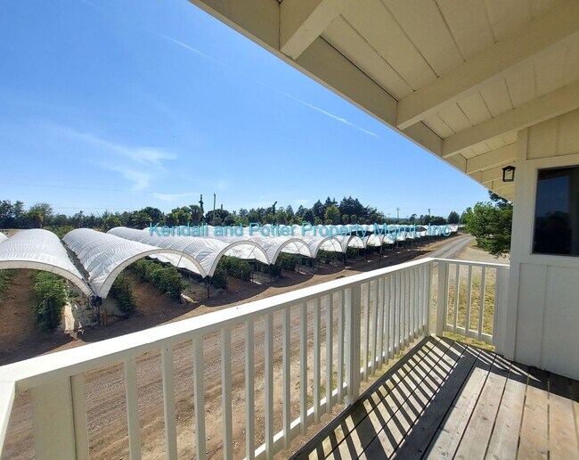 Building Photo - East Lake Ranch, LLC