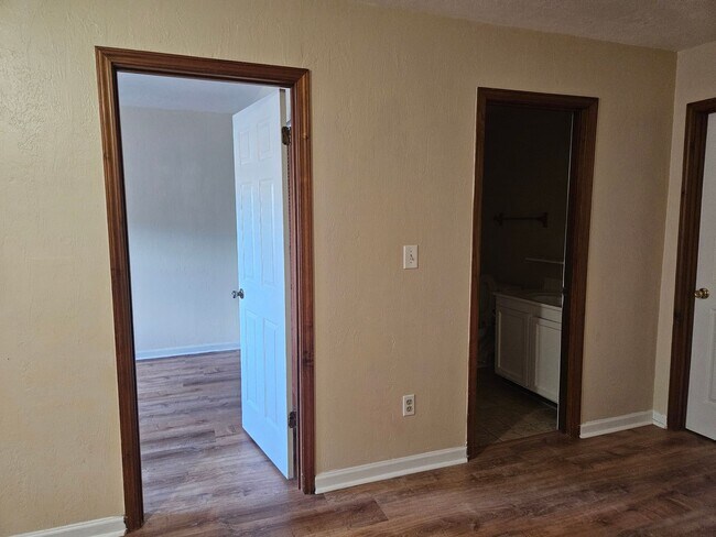 Building Photo - 3884 Osprey Cir
