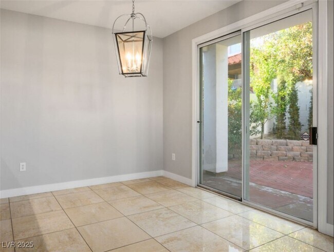 Building Photo - 8778 Villa La Rae Ave
