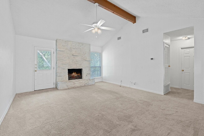 Building Photo - 5402 Jeffburn Cove