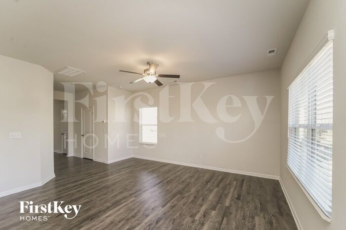 Building Photo - 6310 Mosley Glen Dr