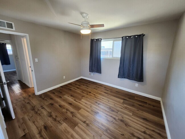 Building Photo - 3 Bedroom Single Story House in San Carlos
