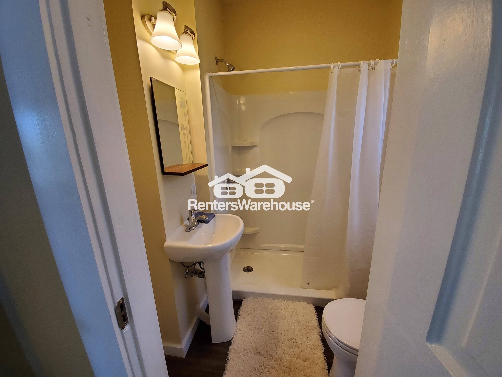 Building Photo - 108 3rd St W