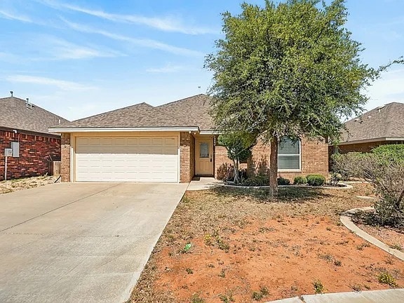 Building Photo - Comfy 4-Bed Midland Home with all appliances, backyard, attached garage, 6 min to grocery store