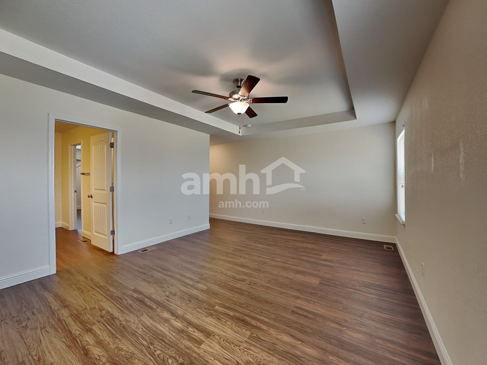 Building Photo - 10187 Dover St