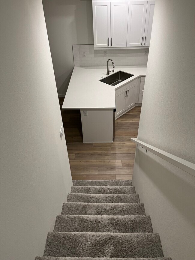 Building Photo - 54 Harmony Dr