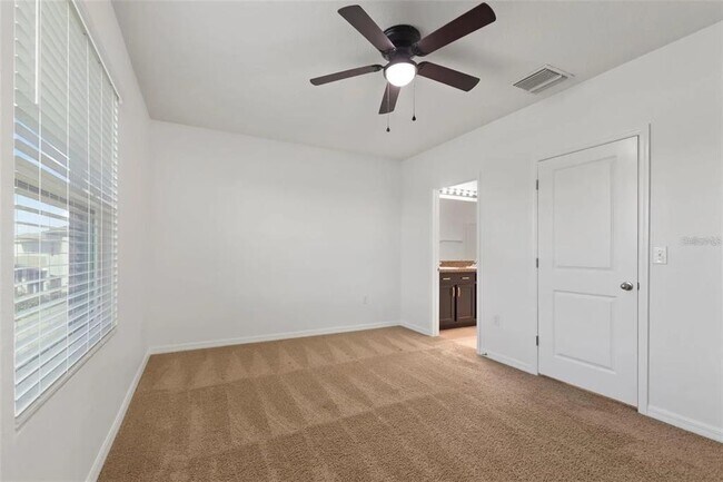 Building Photo - 2879 Suncoast Blend Dr