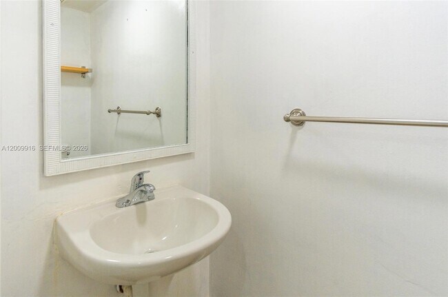 Building Photo - 14905 SW 80th St