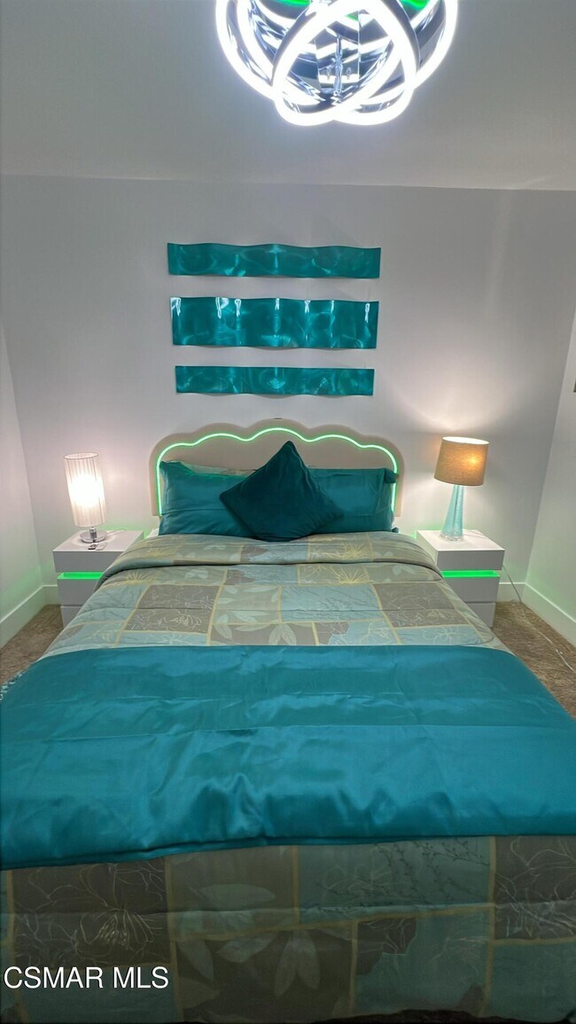 Building Photo - 1572 Dover Ave