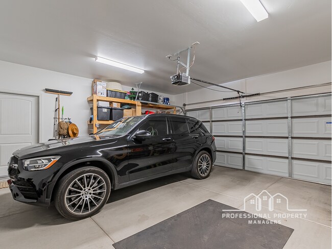 Building Photo - “Modern 4-Bedroom, 2-Bathroom Solar Home in El Rancho”