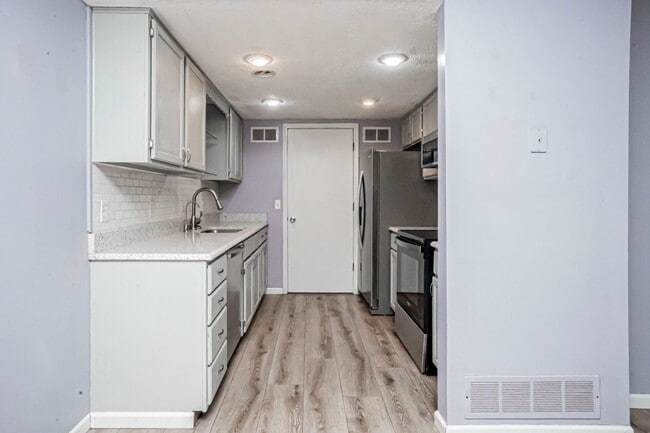 Building Photo - Please View 3D Virtual Walk-Through Before Scheduling a Showing
