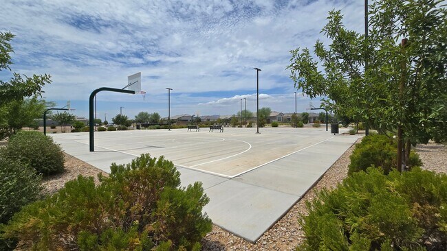Building Photo - 18572 W Cottontail Ln