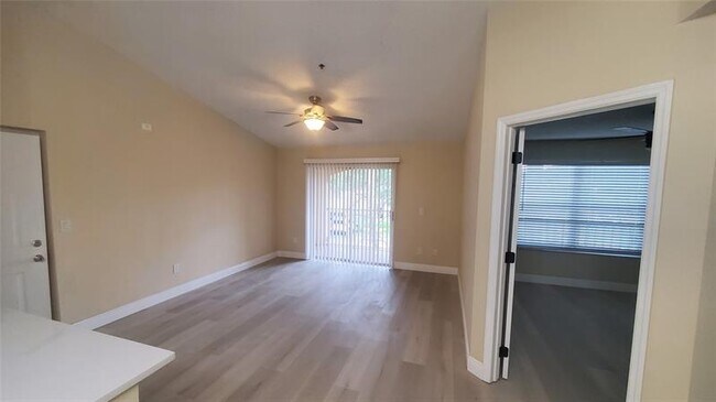Building Photo - 5560 NW 61st St