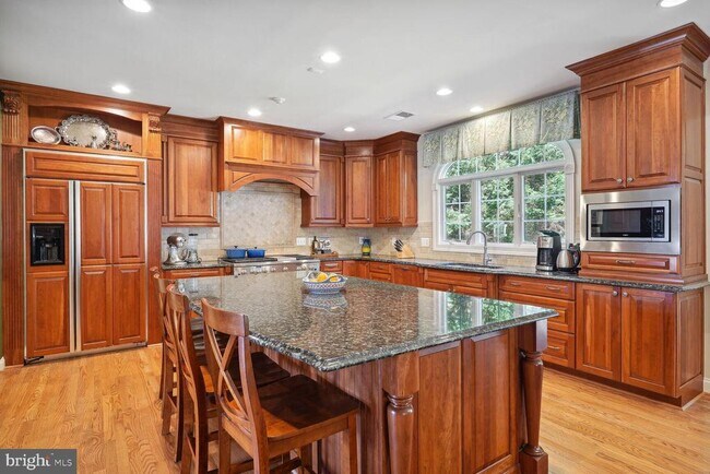 Building Photo - 1577 Maddux Ln
