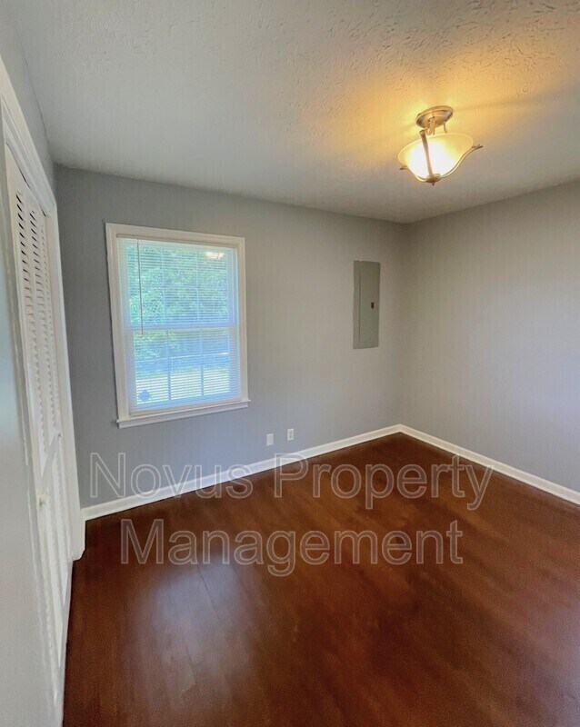 Building Photo - 271 Castleman Rd