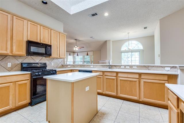 Building Photo - 10608 Robincreek Ln
