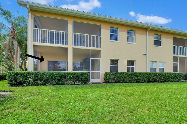 Building Photo - 28650 Carriage Home Dr