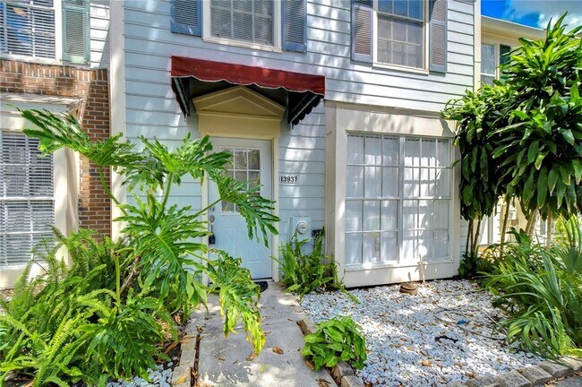 Building Photo - 13937 Fletchers Mill Dr