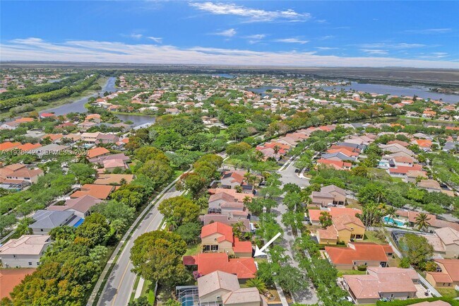 Building Photo - 648 Sand Creek Cir