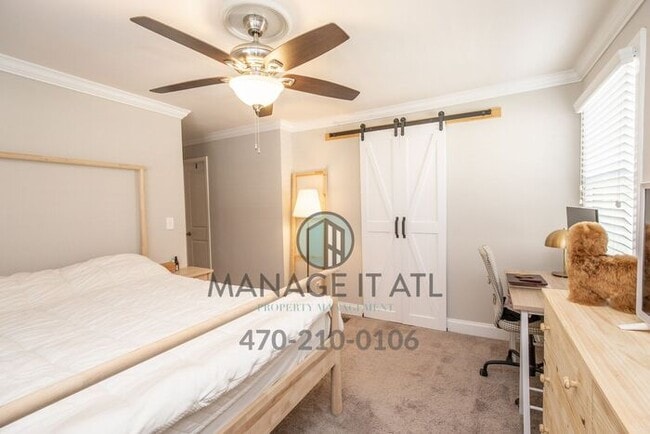 Building Photo - FULLY RENOVATED 2 Bedroom House close to I...