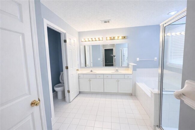 Building Photo - 2980 Dunlin Lake Way