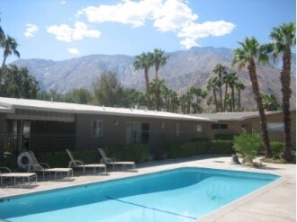 Pool - Mariscal Bungalows