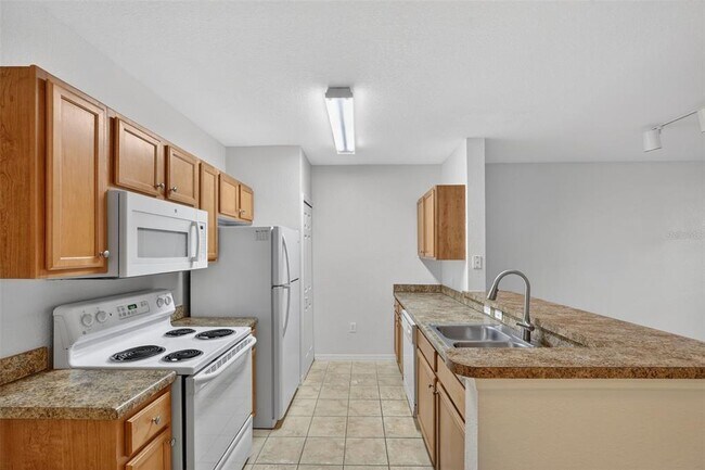 Building Photo - 5550 E Michigan St