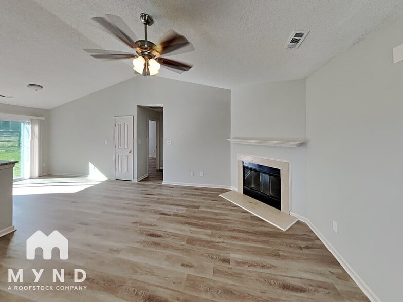 Building Photo - 11331 Red Finch Ln