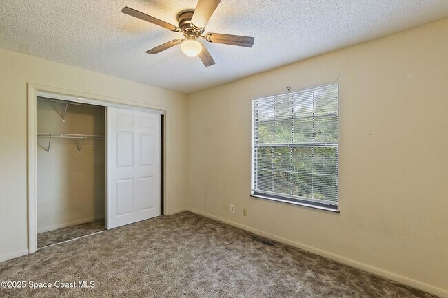Building Photo - 4438 Dorothy Dr