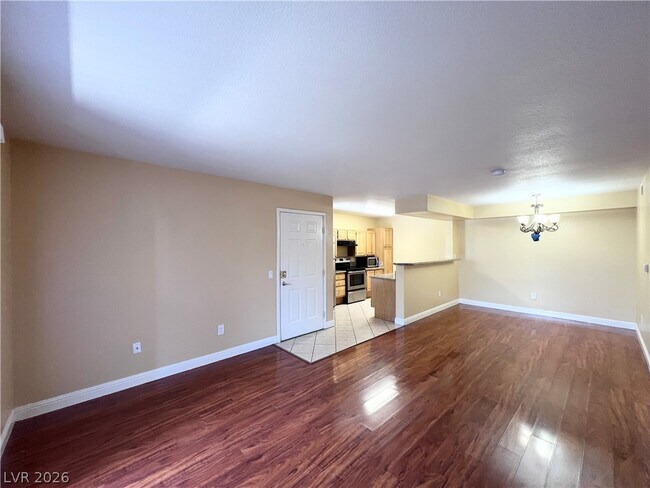 Building Photo - 5055 W Hacienda Ave