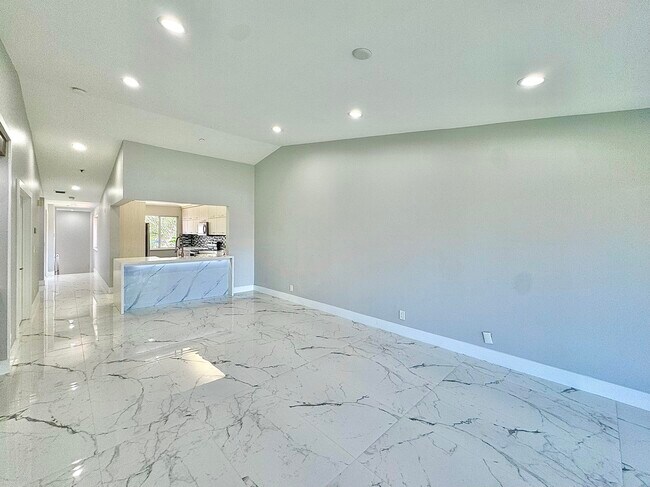 Building Photo - 340 NW 67th St