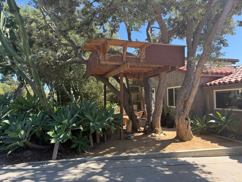 Building Photo - 3601 Wasatch Ave